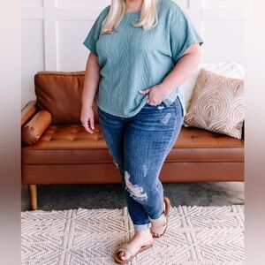 NWT Judy Blue Mid Rise Slim Fit Denim Jeans 22W Distressed Stretch Medium Blue